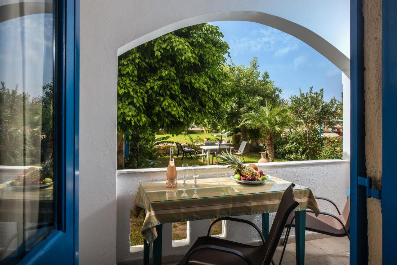 Hotel Aglaia Kalamaki  Extérieur photo